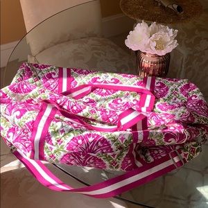 Vera Bradley Duffle bag